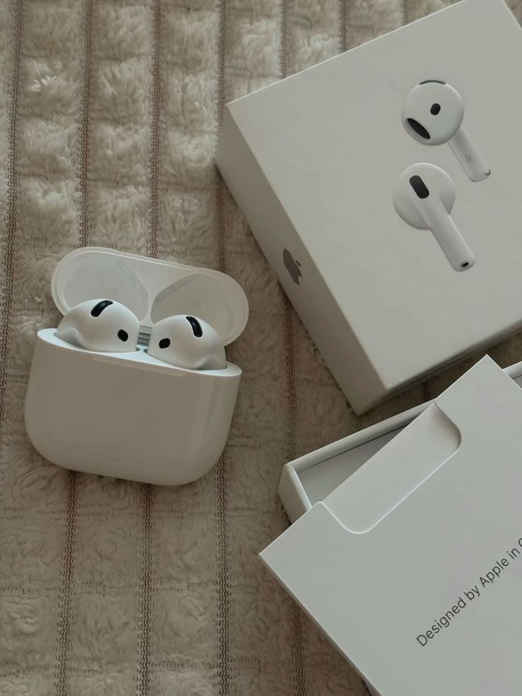 AirPods 4 Titanium (Active Noise Cancellation)