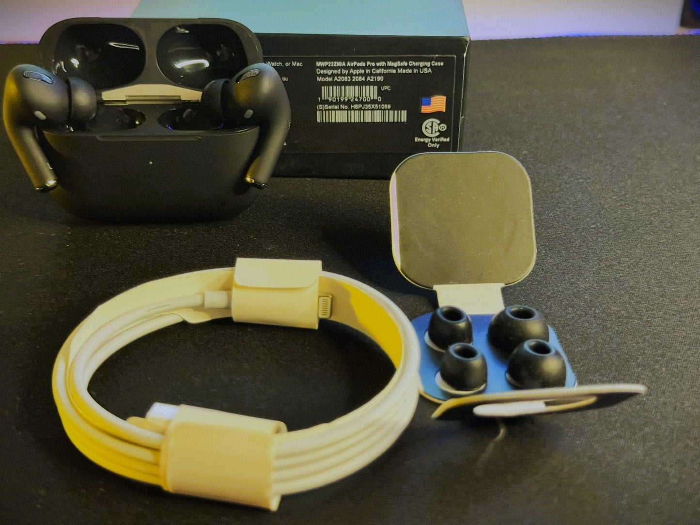 AirPods Pro (USA) - Black